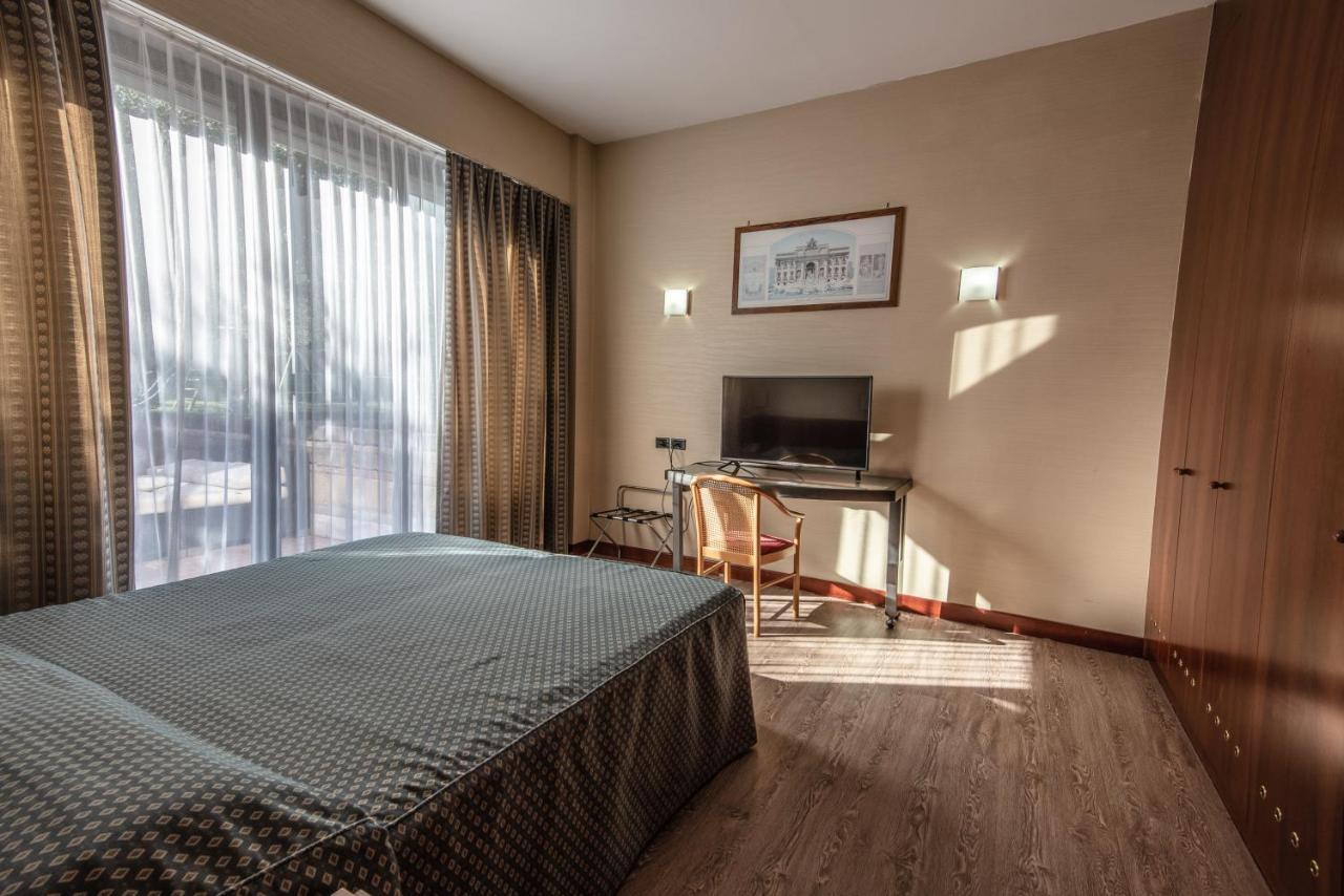 Hotel Petra Rzym Zewnętrze zdjęcie