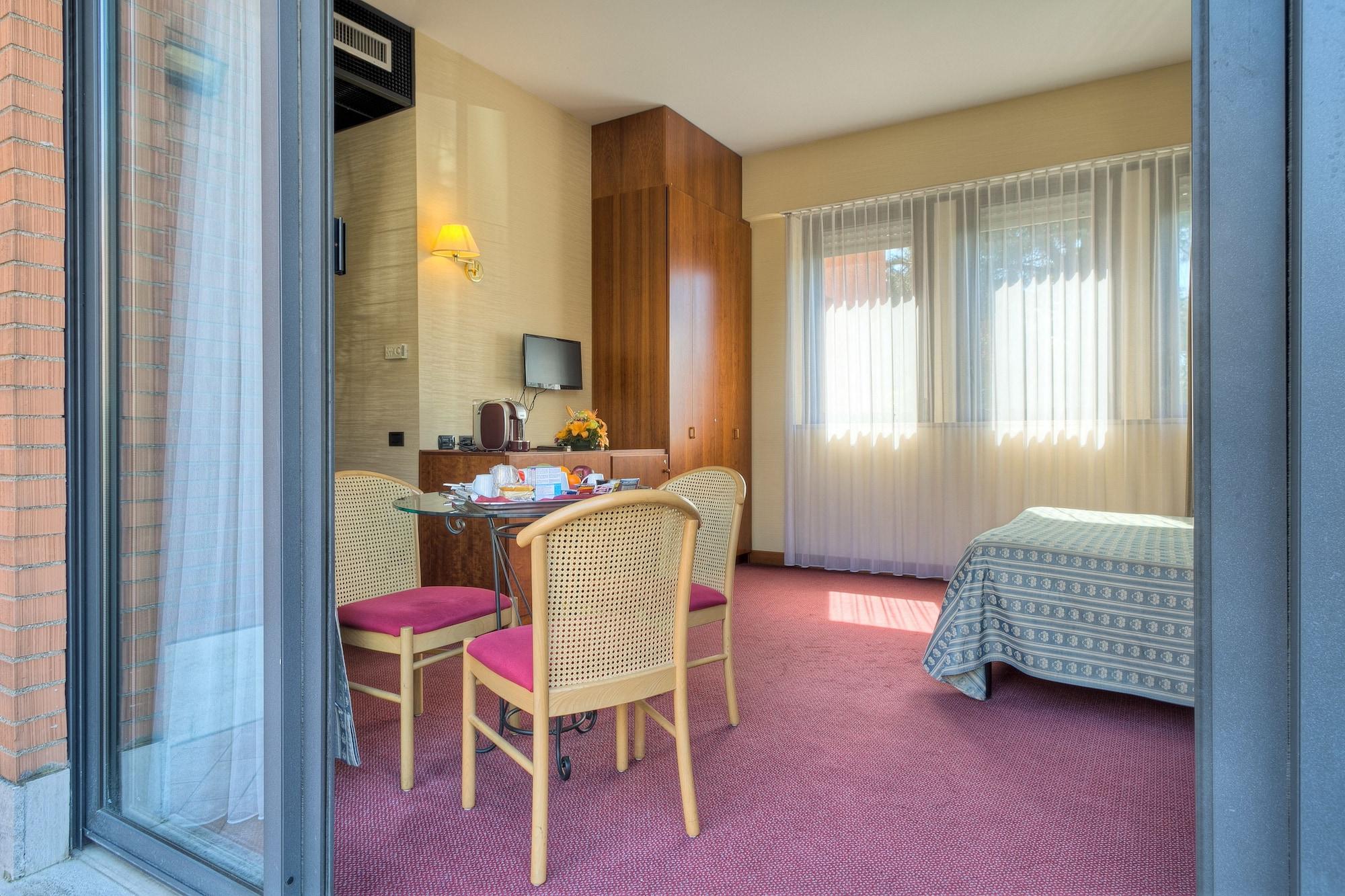 Hotel Petra Rzym Zewnętrze zdjęcie